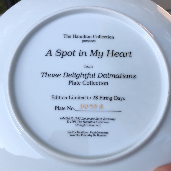 Hamilton Plate Collection- Dalmatians - Picture 2 of 2